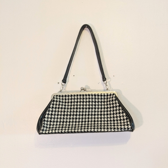 Houndstooth Shoulder Bag - Picture 4 of 7